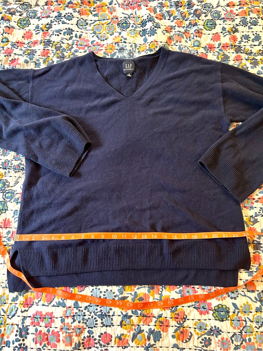 Gap maternity Navy Blue matching set V‑Neck Sweater & Pants CashSoft Sz M - Picture 11 of 12